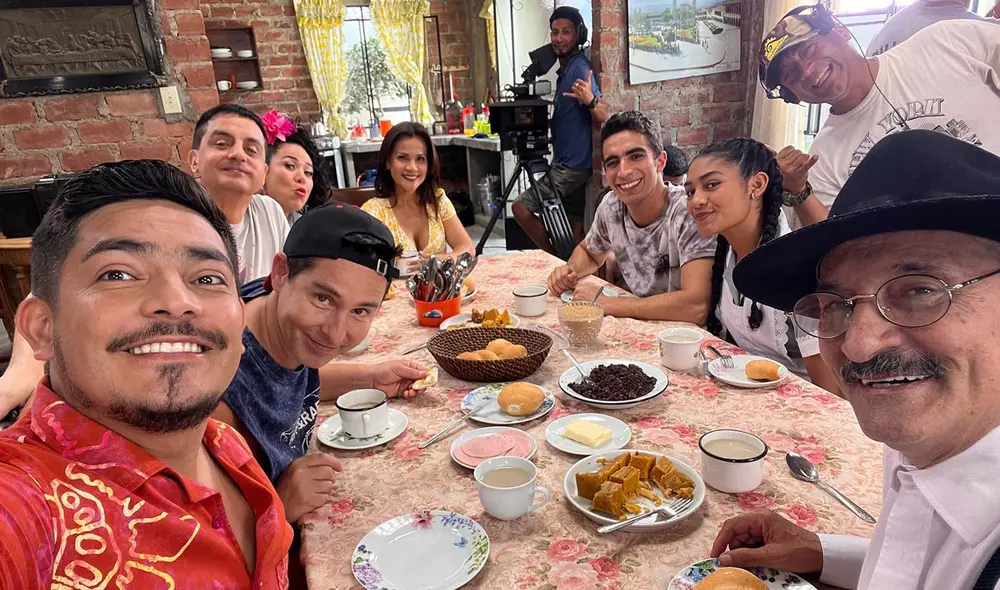 Erick Elera es de los pocos actores que no se ha ido de 'Al fondo hay sitio'. Foto: América TV