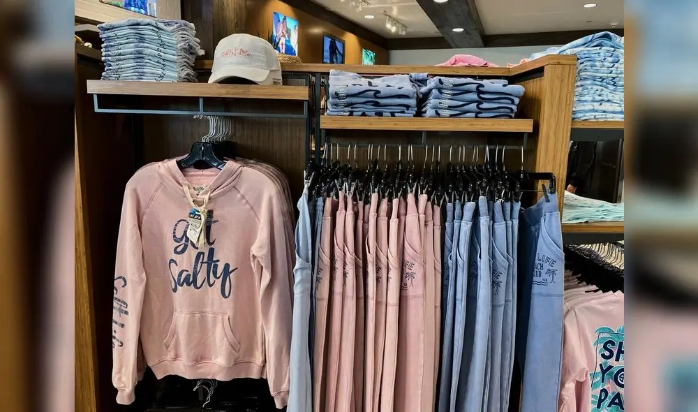 Numerosas tiendas de roda se declararon en bancarrota por ventas bajas o por deudas millonarias. Foto. Composición LR Numerosas tiendas de roda se declararon en bancarrota por ventas bajas o por deudas millonarias. Foto. Composición LR