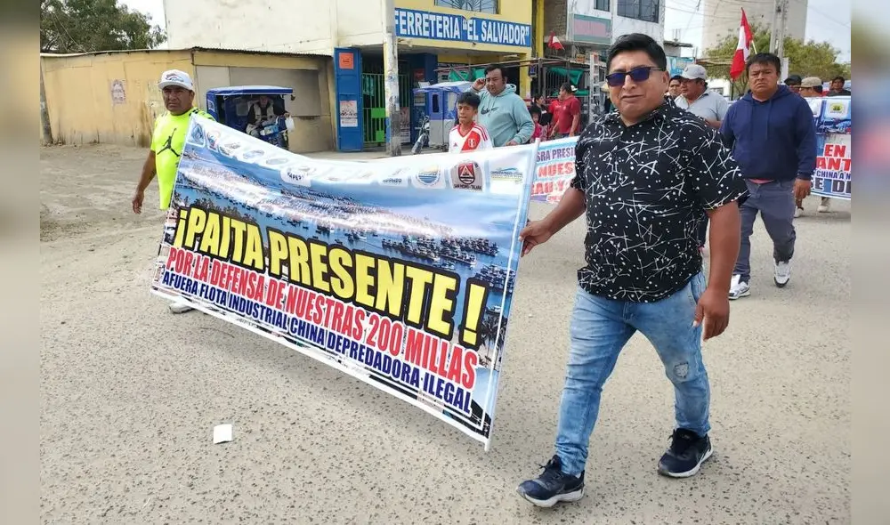 Ante el ingreso ilegal de flotas foráneas al mar peruano, los pescadores vienen realizando protestas en diversas partes del país. Foto: difusión Ante el ingreso ilegal de flotas foráneas al mar peruano, los pescadores vienen realizando protestas en diversas partes del país. Foto: difusión