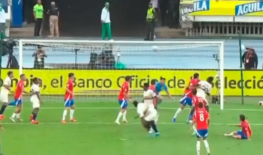 Colombia abrió el marcador a poco de finalizar el primer tiempo. Foto: Movistar Deportes