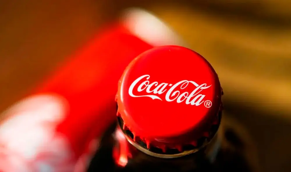 Coca-Cola se pronunció a través de un comunicado en el que explicó en qué consistió el error y cuáles son las bebidas afectadas. Foto: The Food Tech