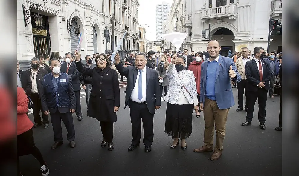 La ofensiva conservadora que hay en el Congreso pretende ahora cambiar los contenidos pedagógicos apelando a falsas interpretaciones. La ofensiva conservadora que hay en el Congreso pretende ahora cambiar los contenidos pedagógicos apelando a falsas interpretaciones.