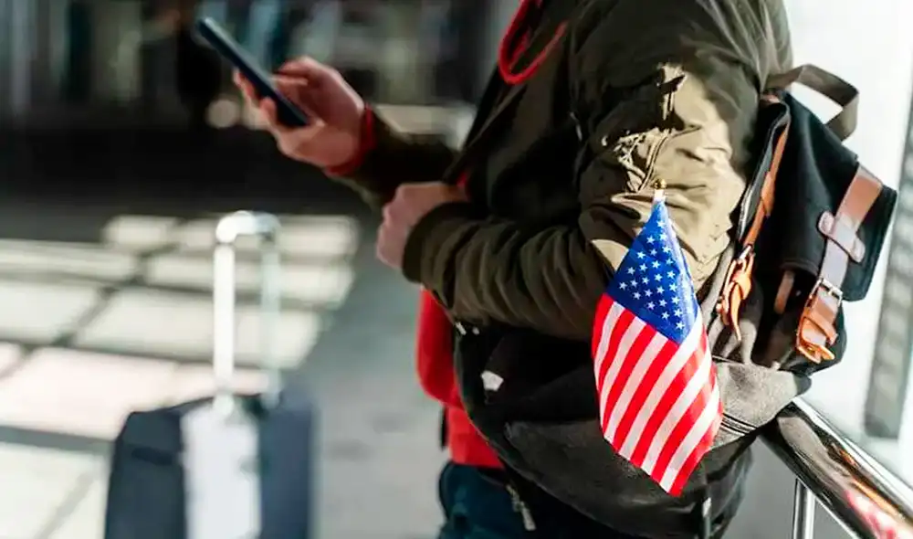 Aunque no pueden participar en programas de estudios a tiempo completo, sí tienen la opción de inscribirse en cursos breves que no otorguen créditos académicos. Foto: Curbelo Law