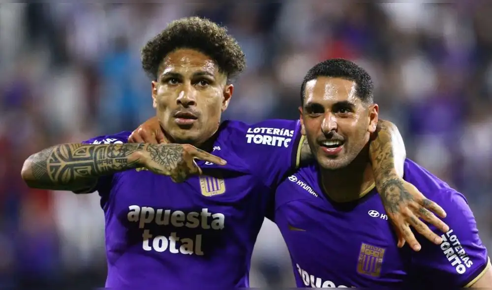 Paolo Guerero y la celebración junto a Pablo Sabbag tras anotar dos goles en Matute