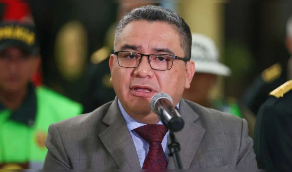 Juan José Santiváñez se mantiene en el cargo, a pesar de la crisis en su cartera. Foto: Mininter Juan José Santiváñez se mantiene en el cargo, a pesar de la crisis en su cartera. Foto: Mininter