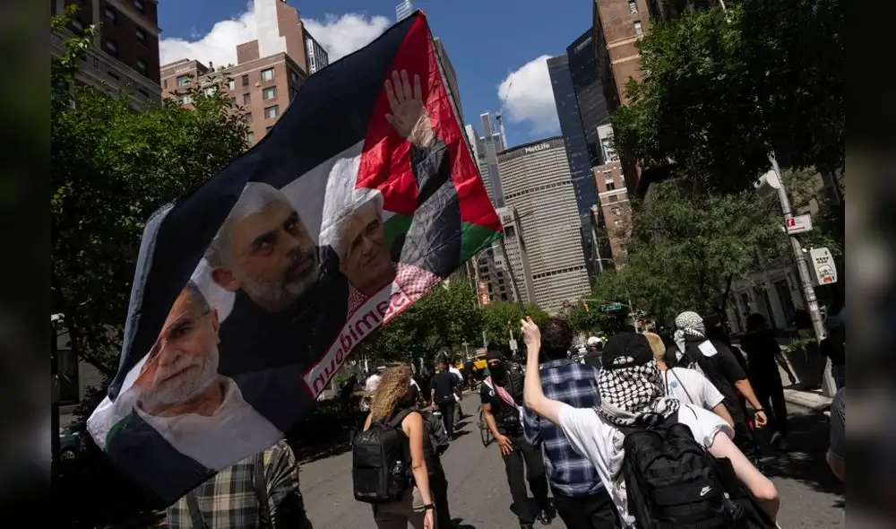 Israel confirmó ataques de precisión en Irán en respuesta a disparos de Teherán, mientras que el Ministerio de Relaciones Exteriores libanés los condena como violaciones de soberanía. Foto: AFP
