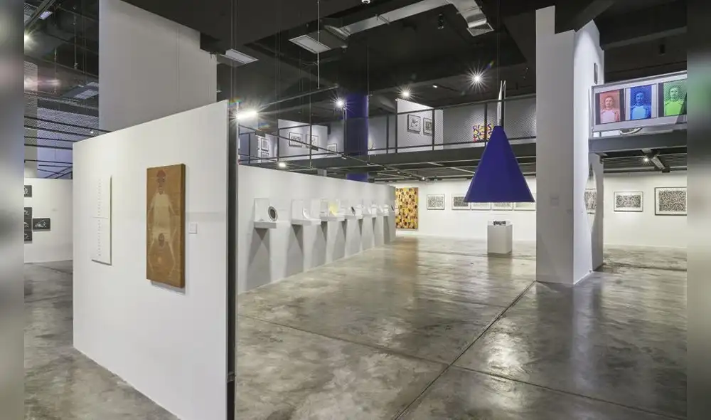 "J.E. Eielson: Matriz dinámica. Huellas / acciones / omisiones".