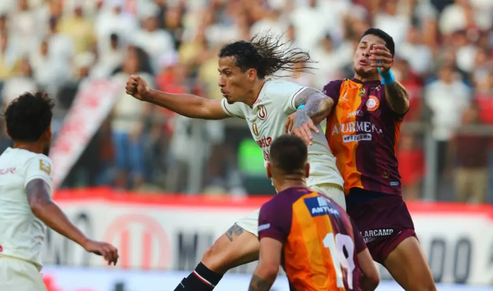 Universitario podría ser bicampeón nacional en Andahuaylas ante Los Chankas. Foto: Luis Jiménez/GLR Universitario podría ser bicampeón nacional en Andahuaylas ante Los Chankas. Foto: Luis Jiménez/GLR