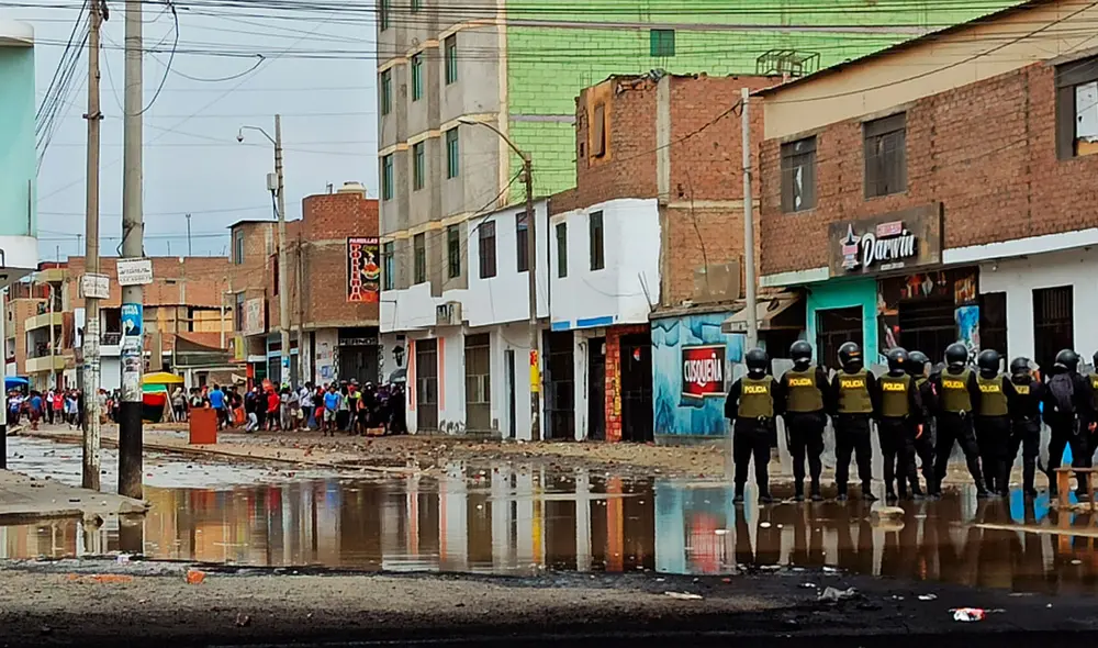 La PNP está investigando a los involucrados en el robo del arma del Estado. Foto: Yolanda Goicochea/LR La PNP está investigando a los involucrados en el robo del arma del Estado. Foto: Yolanda Goicochea/LR