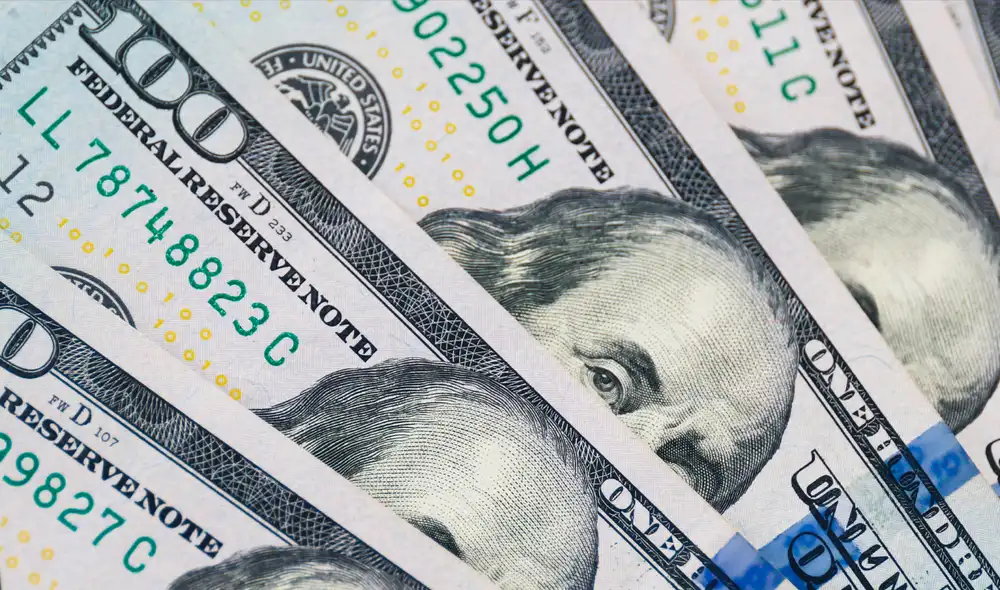 El programa I-CASH permite que los residentes reciban 100 dólares por dinero no reclamado. Foto: Telemundo Chicago El programa I-CASH permite que los residentes reciban 100 dólares por dinero no reclamado. Foto: Telemundo Chicago