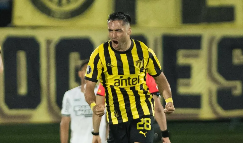 Jaime Báez fue la gran figura de Peñarol tras marcar dos golazos que avivaron el sueño frente a Botafogo. Foto: Libertadores Jaime Báez fue la gran figura de Peñarol tras marcar dos golazos que avivaron el sueño frente a Botafogo. Foto: Libertadores