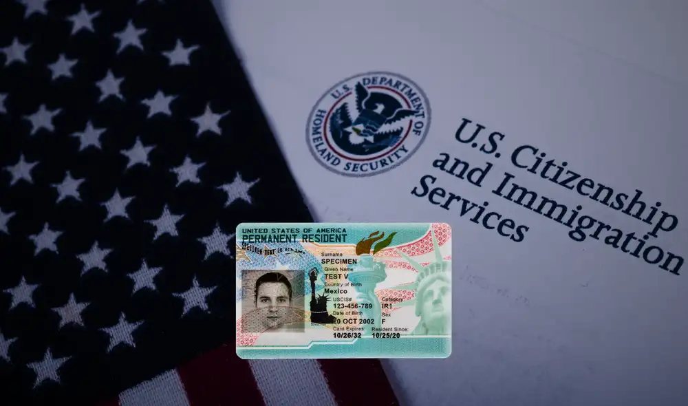 El proceso de solicitud de ciudadanía estadounidense es riguroso y exige que los inmigrantes cumplan con una serie de pasos esenciales en Uscis. Foto: composición LR/difusión El proceso de solicitud de ciudadanía estadounidense es riguroso y exige que los inmigrantes cumplan con una serie de pasos esenciales en Uscis. Foto: composición LR/difusión