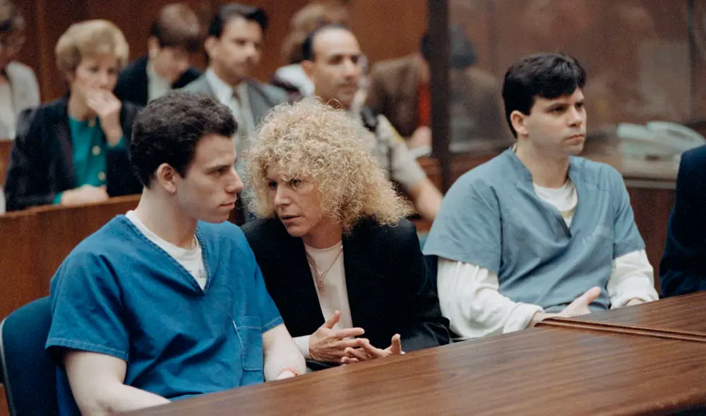 Tras la revisión del caso de los hermanos Menendez, el fiscal de Los Angeles podría dejarlos en libertad. Foto: AFP