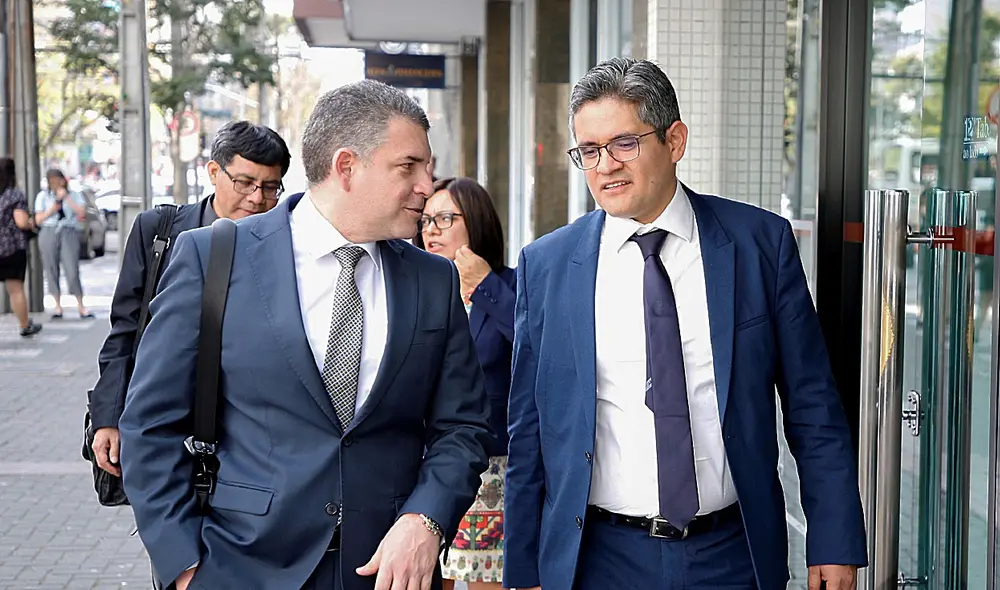 Fiscal Pérez denuncia que se está instrumentalizando la investigación para afectar los casos a cargo del Equipo Especial. Foto: EFE Fiscal Pérez denuncia que se está instrumentalizando la investigación para afectar los casos a cargo del Equipo Especial. Foto: EFE