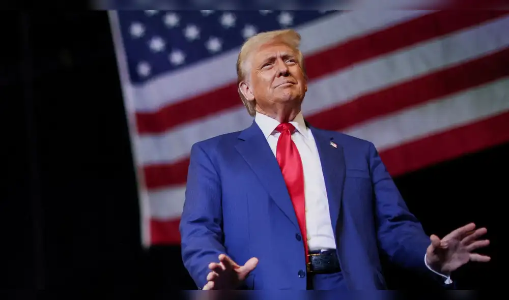 Durante su discurso, el expresidente vertió comentarios negativos sobre inmigración, prometiendo el "mayor programa de deportaciones" y describiendo a inmigrantes de forma despectiva.