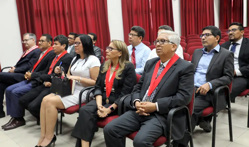 El objetivo del evento es identificar logros y oportunidades de mejora en los evaluados. El objetivo del evento es identificar logros y oportunidades de mejora en los evaluados.