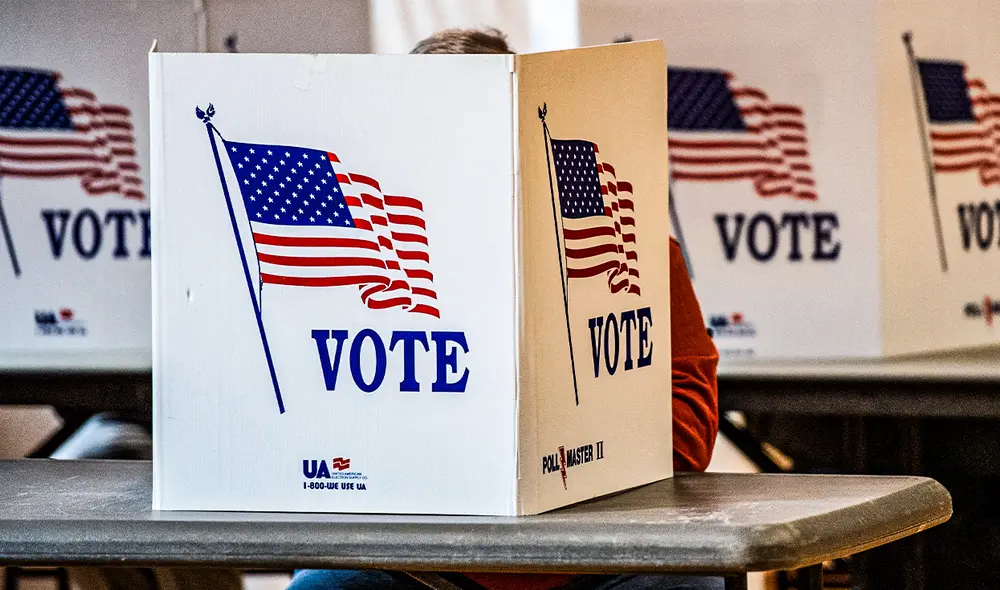 Funcionarios de inteligencia y defensa, así como investigadores académicos, advierten sobre la creciente complejidad de estas campañas. Foto: AFP.
