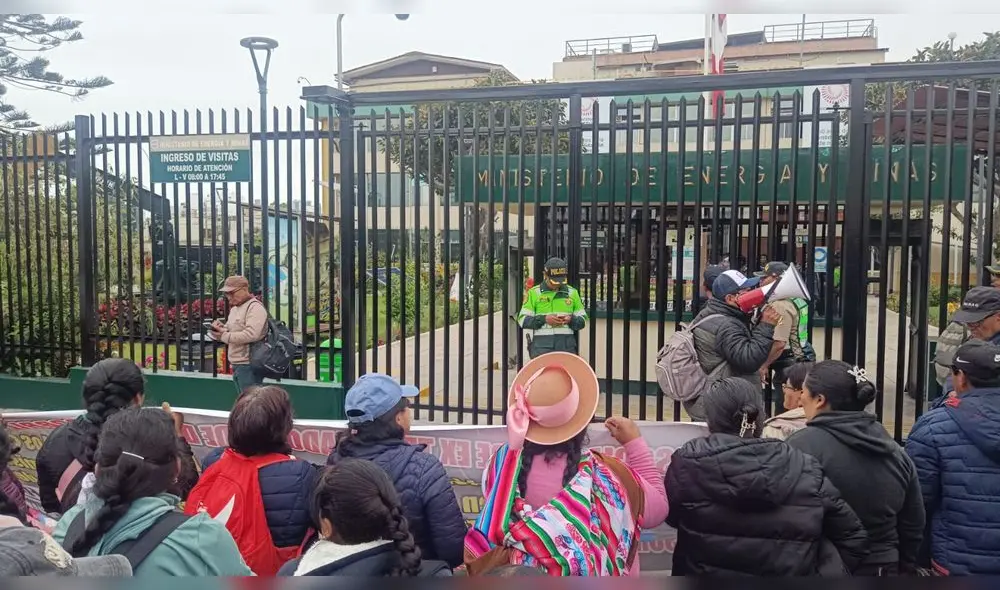 Foto: Extrabajadores de Doe Run Perú en liquidación
