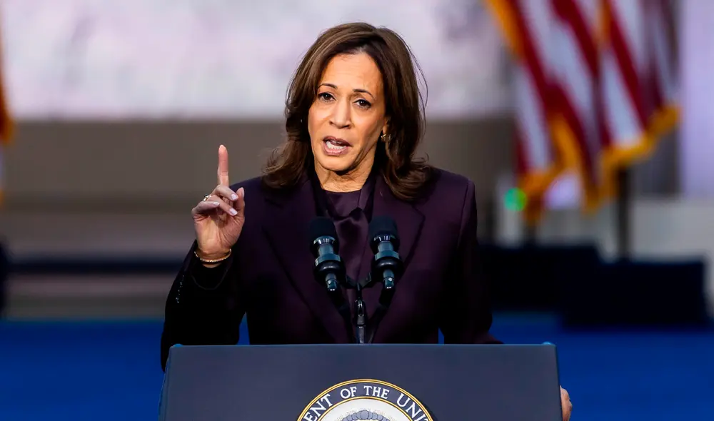Kamala Harris aceptó la derrota ante Donald Trump en una conferencia brindada en la Universidad de Howard. Foto: EFE