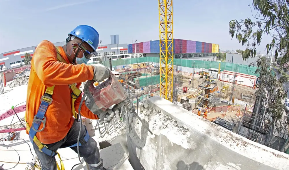 Sunafil señala que existen 270 actividades que requieren el Seguro Complementario de Trabajo de Riesgos. Foto: Andina Sunafil señala que existen 270 actividades que requieren el Seguro Complementario de Trabajo de Riesgos. Foto: Andina