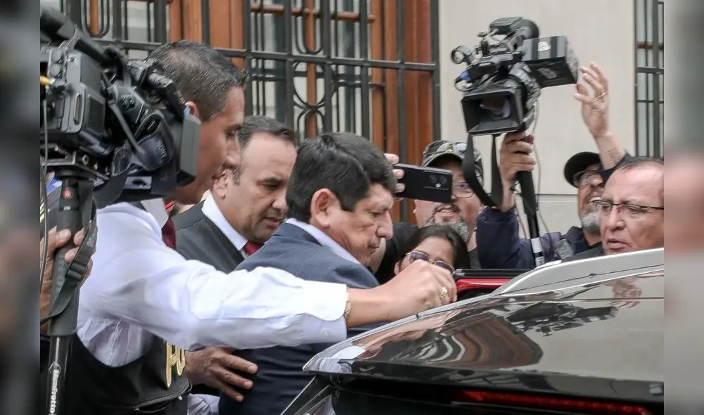 Según los testigos, Agustín Lozano ordenó a los directivos de la FPF mantener en secreto los detalles del millonario acuerdo comercial con la empresa 1190 Sports. Foto: difusión Según los testigos, Agustín Lozano ordenó a los directivos de la FPF mantener en secreto los detalles del millonario acuerdo comercial con la empresa 1190 Sports. Foto: difusión