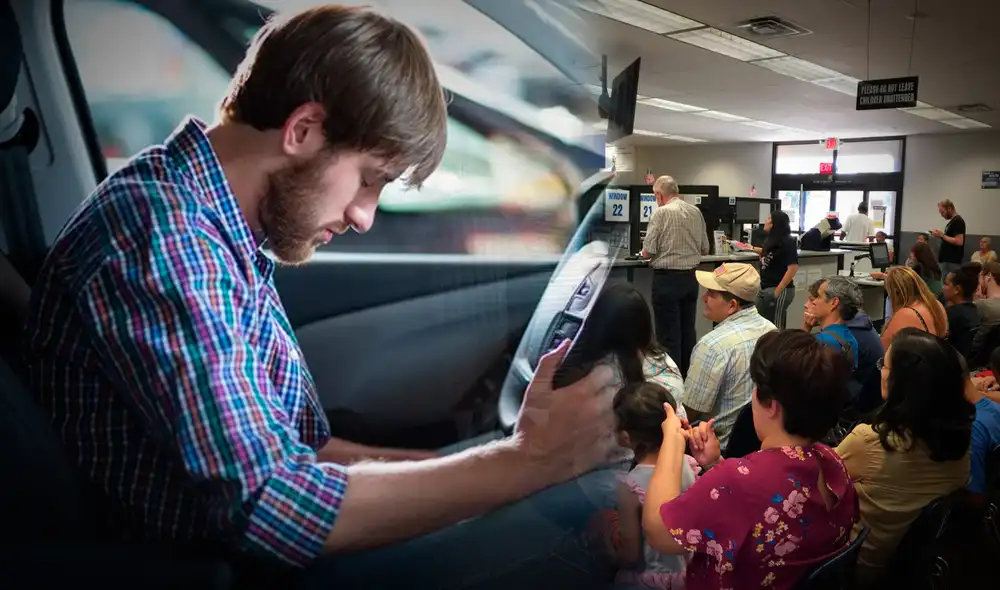 En el estado de Texas existe una normativa que establece la suspensión de la licencia de conducir si no se cumple con un requisito. Foto: composición LR/Freepik