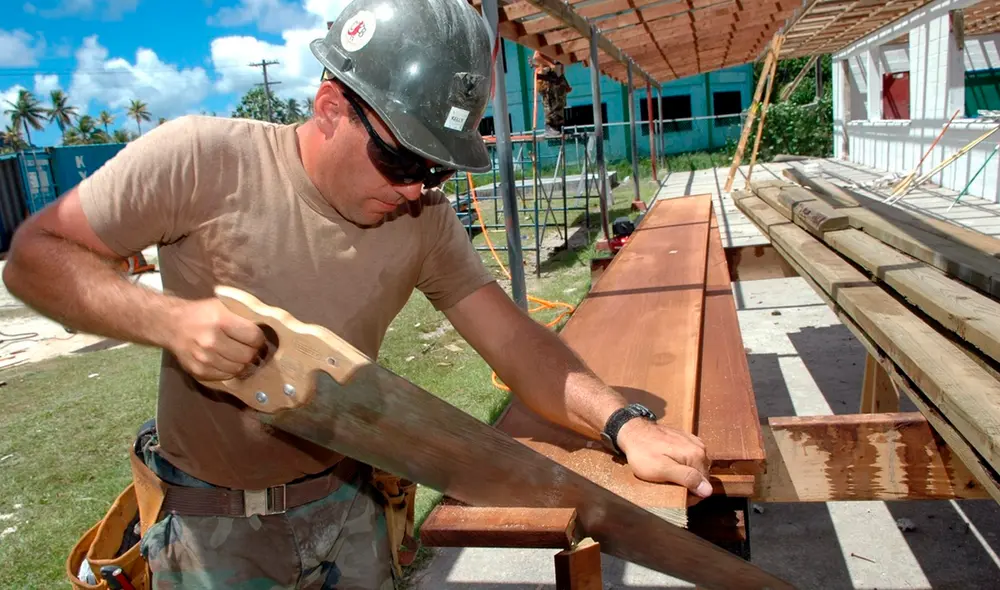 En su relato, el tiktoker destaca cómo los altos costos de vida erosionan los ahorros de los recién llegados, quienes a menudo solo encuentran empleo en construcción o restaurantes. Foto: MeQuieroIr.com En su relato, el tiktoker destaca cómo los altos costos de vida erosionan los ahorros de los recién llegados, quienes a menudo solo encuentran empleo en construcción o restaurantes. Foto: MeQuieroIr.com