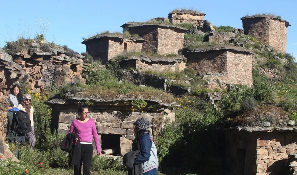 Rupac, el 'Machu Picchu limeño', es un destino turístico ideal para el trekking de montaña. Se ubica en Huaral, a una hora y media de Lima. Foto: Andina