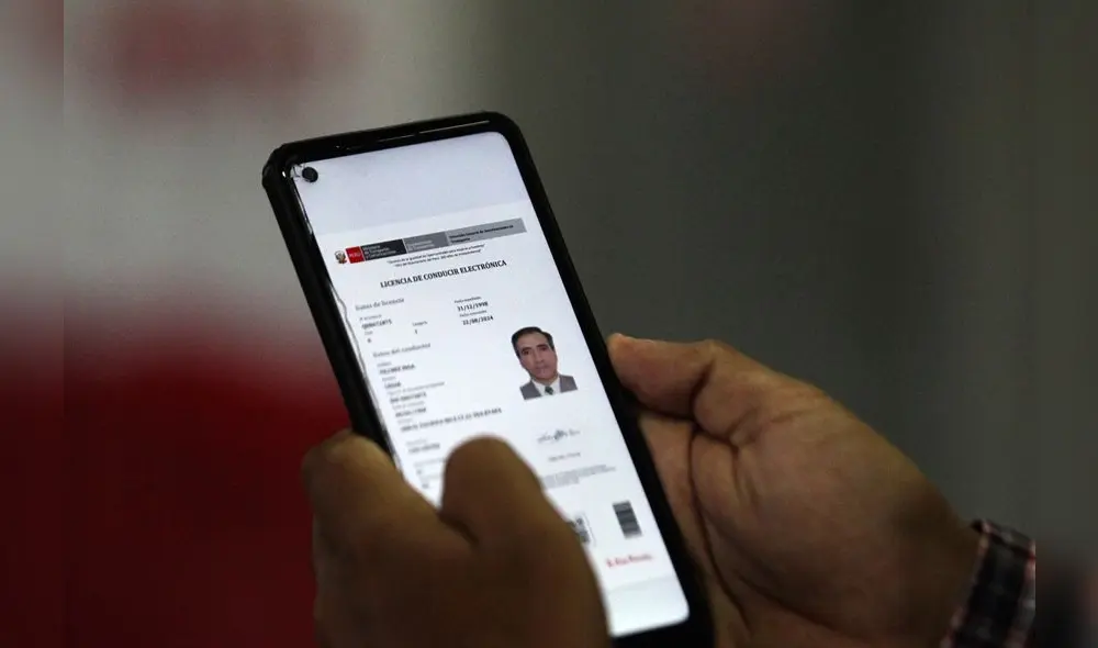 Podrás adquirir tu licencia de conducir en formato PDF desde cualquier lugar. Foto: Andina