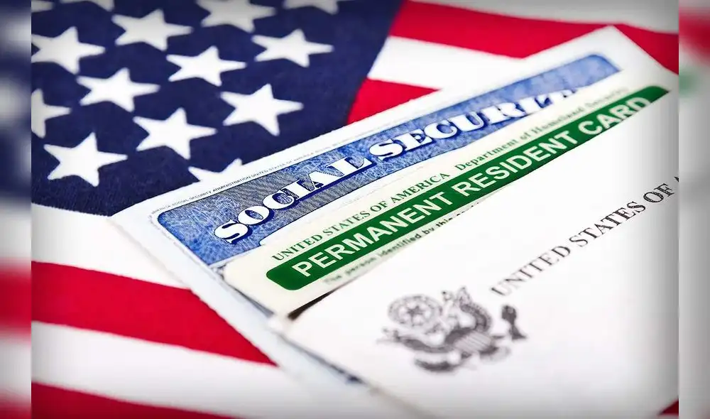 Estados Unidos emite distintas Green Cards para los norteamericanos. Foto: Composición LR/Moroco World Estados Unidos emite distintas Green Cards para los norteamericanos. Foto: Composición LR/Moroco World