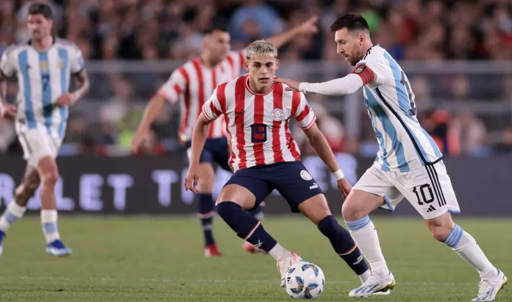 En su anterior enfrentamiento por Eliminatorias 2026, Argentina ganó 1 a 0 a Paraguay como local. Foto: Albirroja