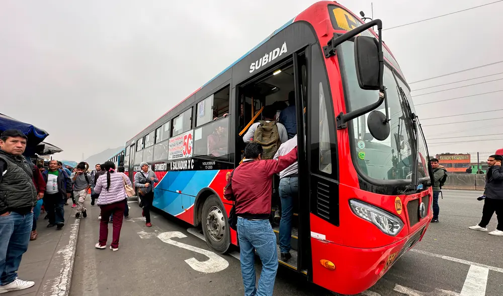 Paro de transportistas tendrá una duración de 72 horas. Foto: Fiorella Alvarado/La República Paro de transportistas tendrá una duración de 72 horas. Foto: Fiorella Alvarado/La República
