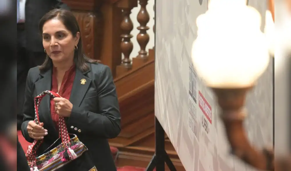 La historia. Fujimorista Patricia Juárez no mencionó la renuncia de Alberto Fujimori. Foto: Miguel Vásquez / LR La historia. Fujimorista Patricia Juárez no mencionó la renuncia de Alberto Fujimori. Foto: Miguel Vásquez / LR