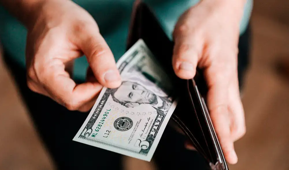 La medida que busca mejorar las condiciones económicas de los trabajadores en sectores de bajos ingresos en Michigan. Foto: El Universo La medida que busca mejorar las condiciones económicas de los trabajadores en sectores de bajos ingresos en Michigan. Foto: El Universo