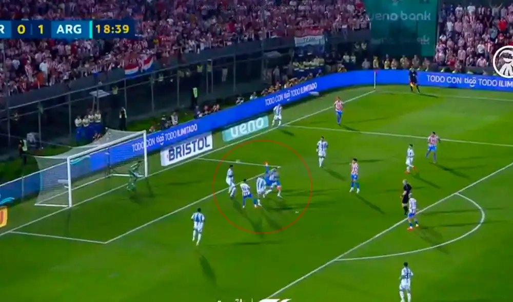 Antonio Sanabria es titular con Paraguay frente a Argentina. Foto: composición LR/captura de X