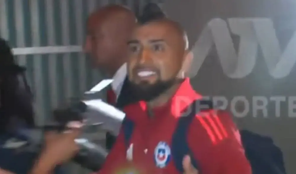 Arturo Vidal arribó a suelo peruano y sería titular en el equipo de Ricardo Gareca. Foto: captura/ATV Deportes Arturo Vidal arribó a suelo peruano y sería titular en el equipo de Ricardo Gareca. Foto: captura/ATV Deportes