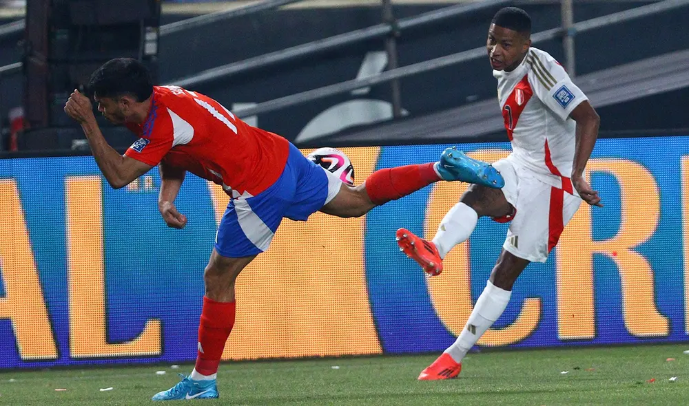 La selección peruana no le gana a Chile desde hace dos partidos. Foto: Luis Jiménez/GLR