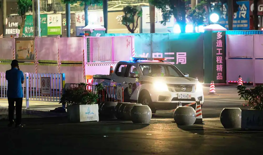 El ataque sucedió el sábado por la noche en el Instituto Vocacional de Artes y Tecnología. Xu, de 21 años, fue detenido tras irrumpir en el centro educativo y atacar a los presentes. Foto: referencial ANP / EPA El ataque sucedió el sábado por la noche en el Instituto Vocacional de Artes y Tecnología. Xu, de 21 años, fue detenido tras irrumpir en el centro educativo y atacar a los presentes. Foto: referencial ANP / EPA
