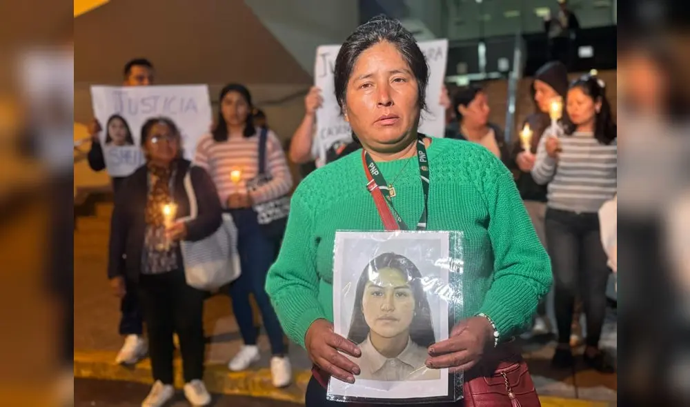 Deudos y amigos de Sheyla Mayumi piden justicia. Desapareció el 13 de noviembre y la policía no quiso buscarla. Foto: Marcia Chahua/La República