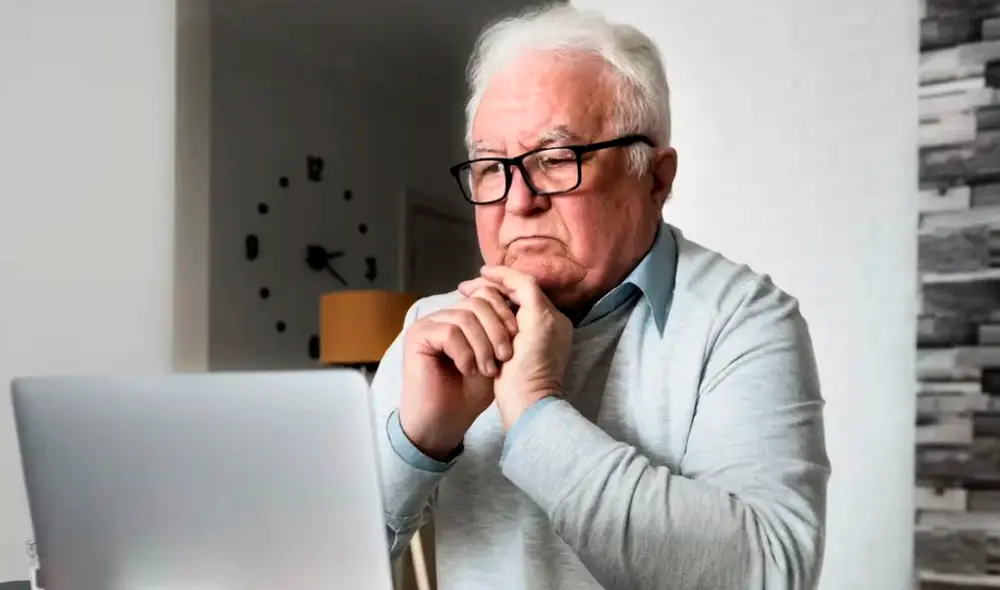 Los usuarios pueden recibir asistencia en inglés, español y otros idiomas a través de atención telefónica, visitas a oficinas locales y recursos en línea. Foto: Diario UNO Los usuarios pueden recibir asistencia en inglés, español y otros idiomas a través de atención telefónica, visitas a oficinas locales y recursos en línea. Foto: Diario UNO