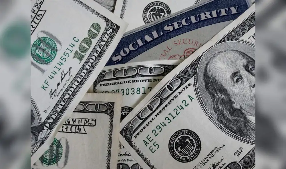 El Seguro Social es clave para financiar a miles de estadounidenses que se encuentran en una edad avanzada. Foto: Composición LR/2001