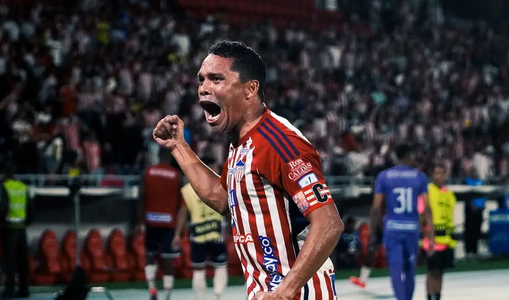 Carlos Bacca anotó de derecha el gol que coloca a Junior como líder del grupo B de los cuadrangulares. Foto: Junior Carlos Bacca anotó de derecha el gol que coloca a Junior como líder del grupo B de los cuadrangulares. Foto: Junior