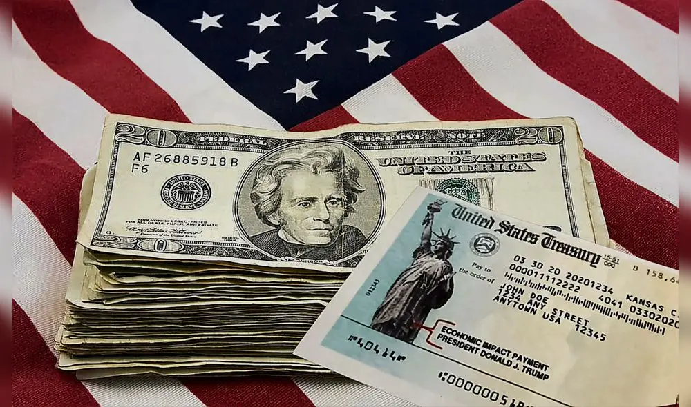 El cheque de estímulo en Arizona es de gran ayuda para miles de familias. Foto: Composición LR/Directorio Cubano