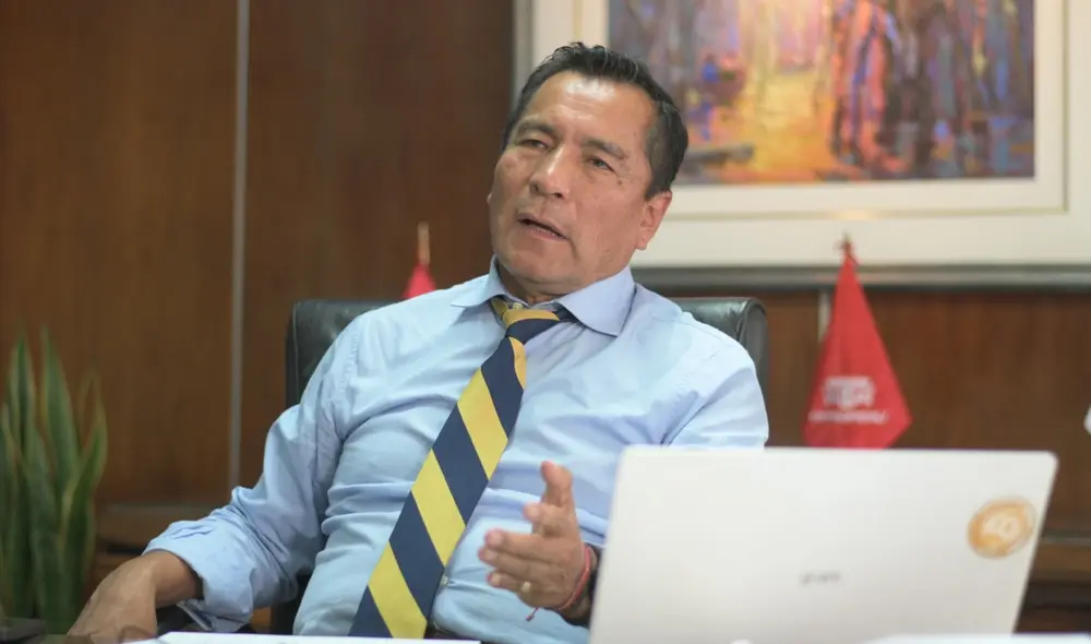 Esta es la segunda  vez que Alejandro  Narváez preside  el Directorio de  Petroperú. Como  en el 2004, su  gestión apunta a  recuperar presencia  en el mercado de  combustibles.. Foto: Miguel Vásquez/LR