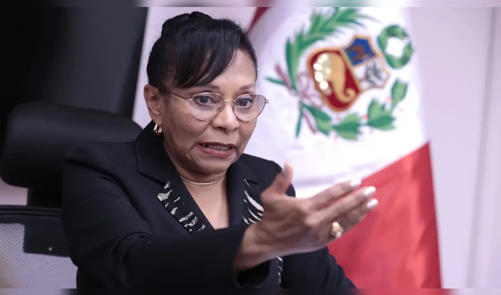 Ministra de la Mujer ignora rechazo de la población a la PNP y dice que son el "primer escalón" de apoyo. Foto: Andina