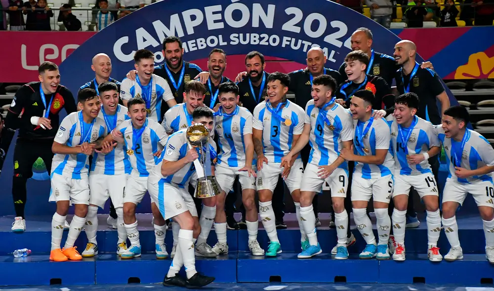 Argentina derrotó a Colombia y sumó el segundo título de su historia en el Sudamericano Sub-20 de Futsal. Foto: selección argentina Argentina derrotó a Colombia y sumó el segundo título de su historia en el Sudamericano Sub-20 de Futsal. Foto: selección argentina
