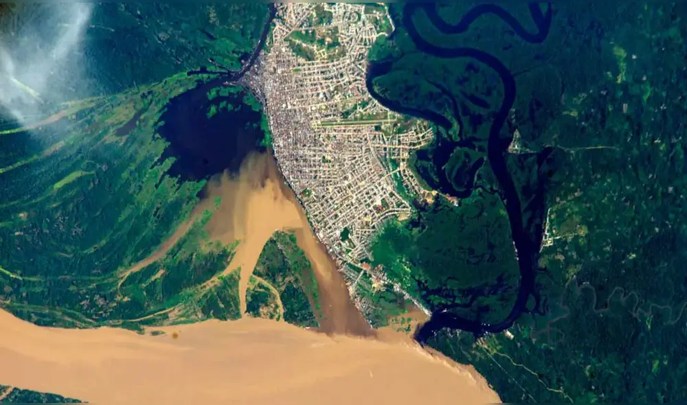 Esta paradisiaca ciudad solo es accesible por aire o vía fluvial, sin conexiones viales directas. Foto: Howlanders Blog. Esta paradisiaca ciudad solo es accesible por aire o vía fluvial, sin conexiones viales directas. Foto: Howlanders Blog.