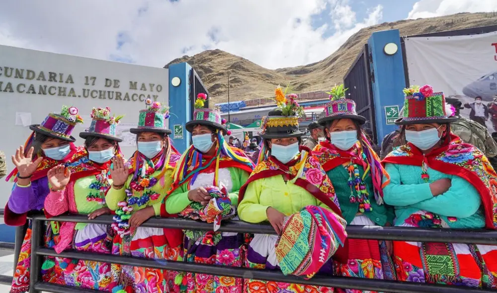 La Pontificia Universidad Católica del Perú (PUCP) acoge del 27 al 29 de noviembre un evento cultural que busca preservar la memoria de Uchuraccay, afectada por el conflicto armado peruano. Foto: Gobierno del Perú. La Pontificia Universidad Católica del Perú (PUCP) acoge del 27 al 29 de noviembre un evento cultural que busca preservar la memoria de Uchuraccay, afectada por el conflicto armado peruano. Foto: Gobierno del Perú.