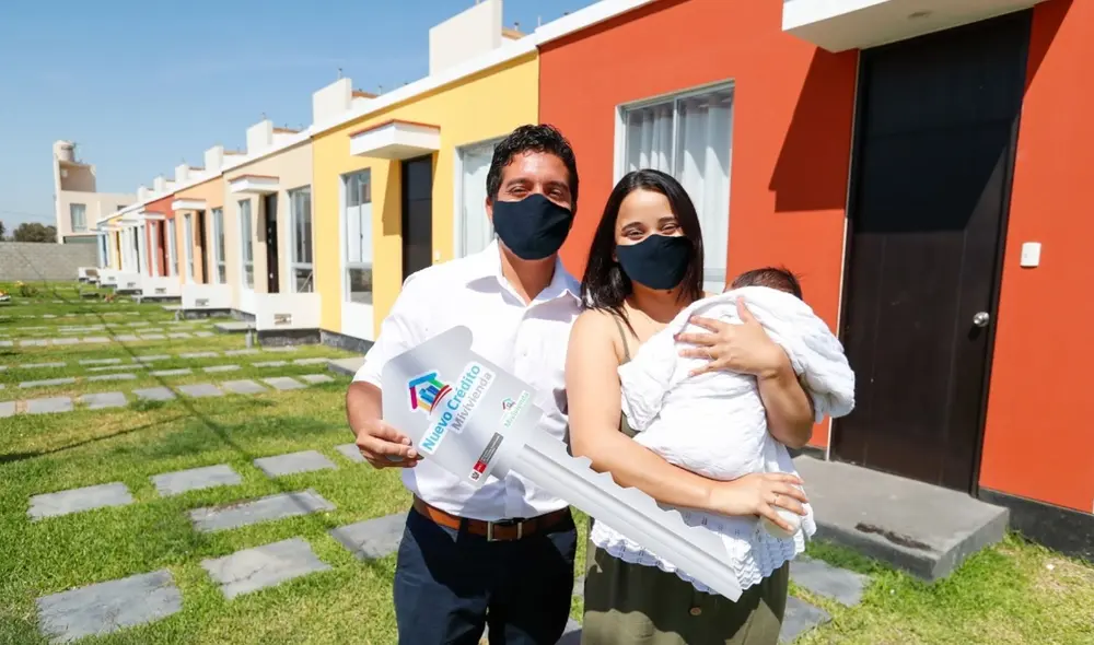 El Ministro de Vivienda reveló una significativa inversión de S/1.513 millones destinada a mejorar la infraestructura habitacional en el país.  Foto: Andina