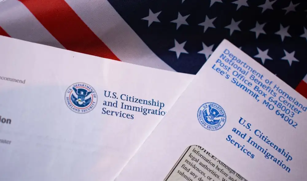 El tiempo de procesamiento de una solicitud de residencia puede variar dependiendo de varios factores, como el centro de servicio y la complejidad del caso. Foto: USCIS El tiempo de procesamiento de una solicitud de residencia puede variar dependiendo de varios factores, como el centro de servicio y la complejidad del caso. Foto: USCIS